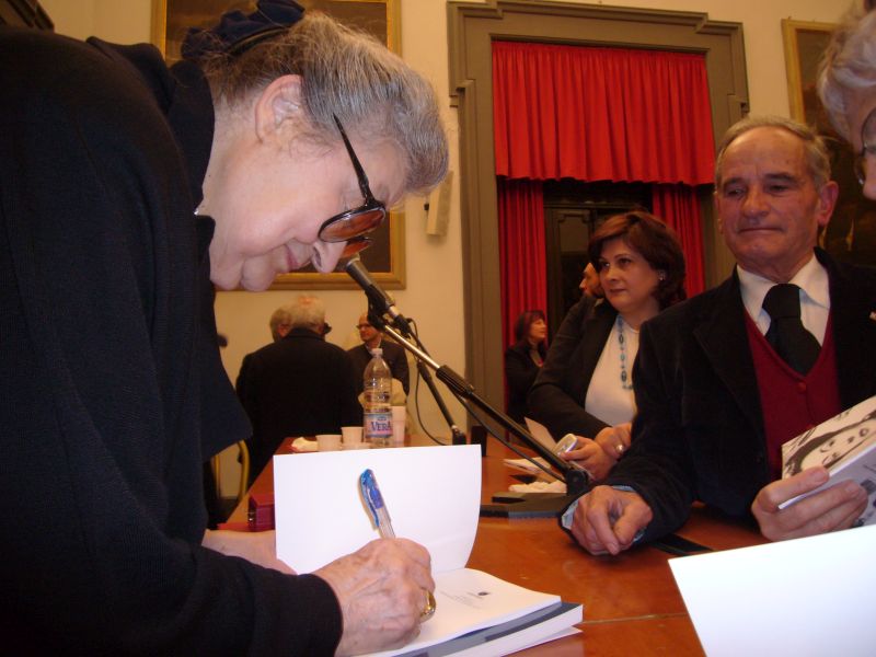 Omaggio a Lia Origoni, al Campidoglio